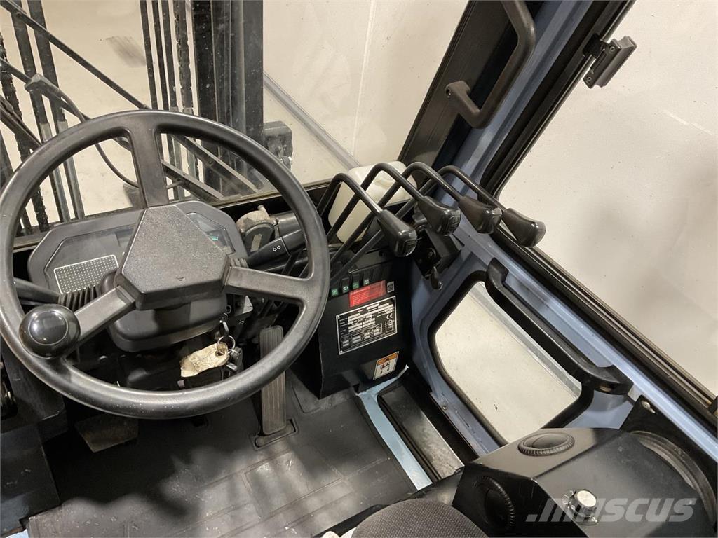 Utilev UT30P Carrelli elevatori diesel