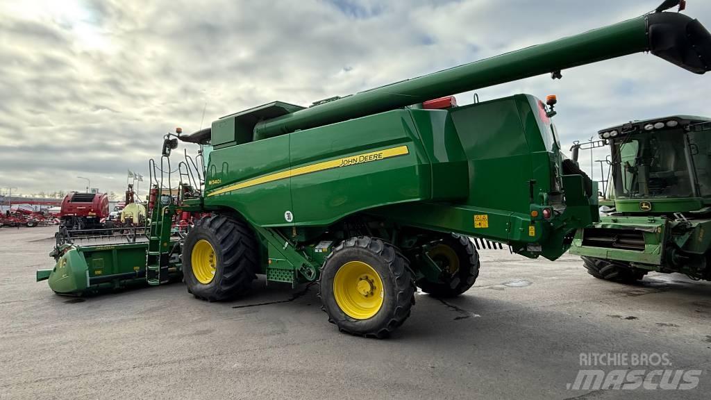 John Deere W 540 Mietitrebbiatrici
