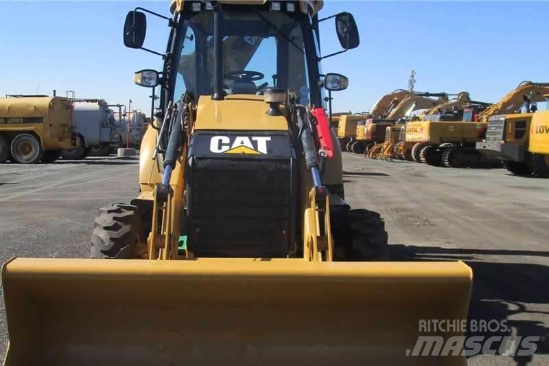 CAT 428F Terne