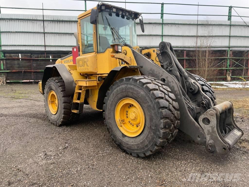 Volvo BM L 120 E Pale gommate
