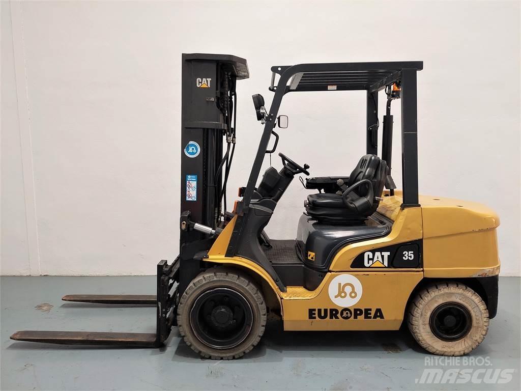 CAT DP35NTD Carrelli elevatori diesel