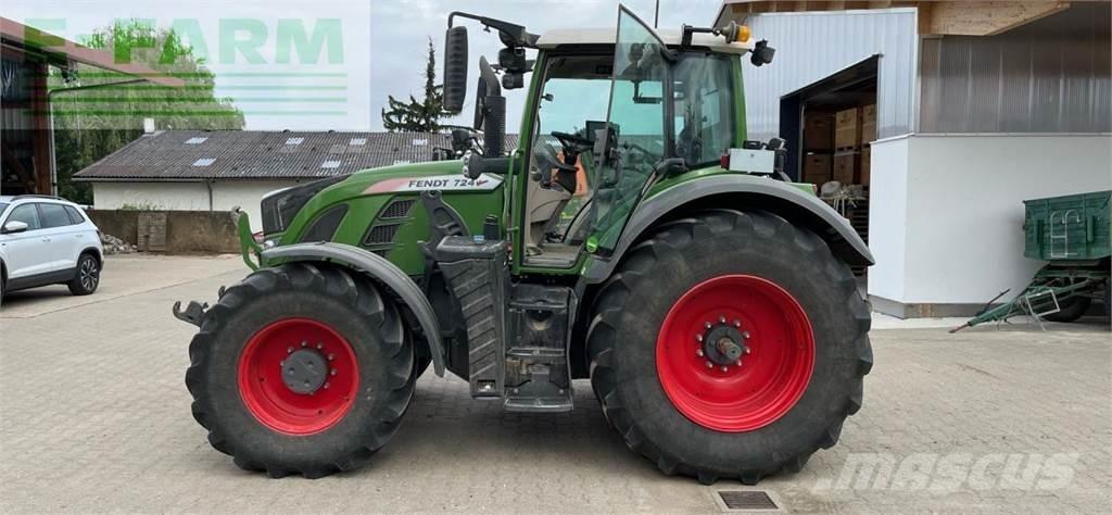 Fendt 724 Vario S4 Trattori