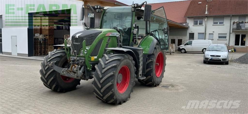 Fendt 724 Vario S4 Trattori