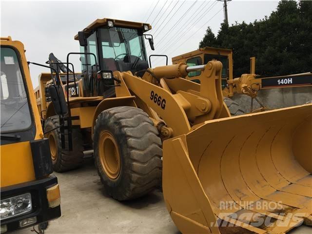CAT 966 G Pale gommate