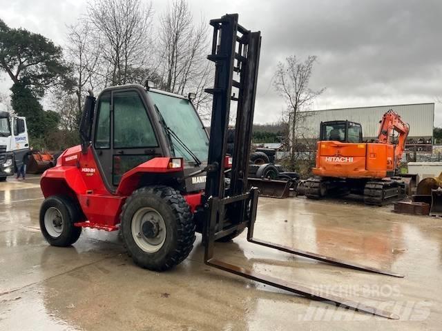 Manitou M 30.2 Elevatore per esterni