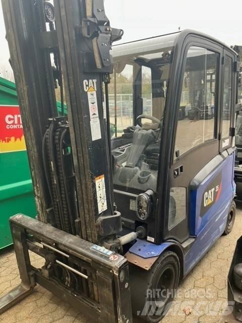 CAT EP35N Carrelli elevatori elettrici