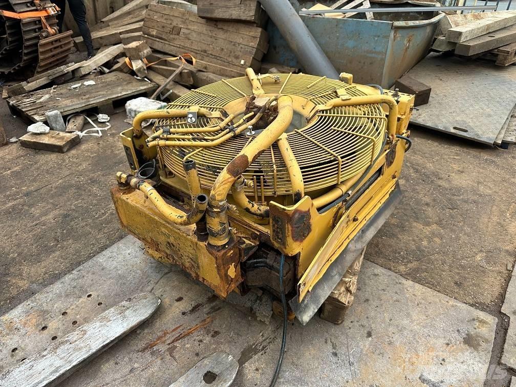 CAT 950g radiator Radiatori