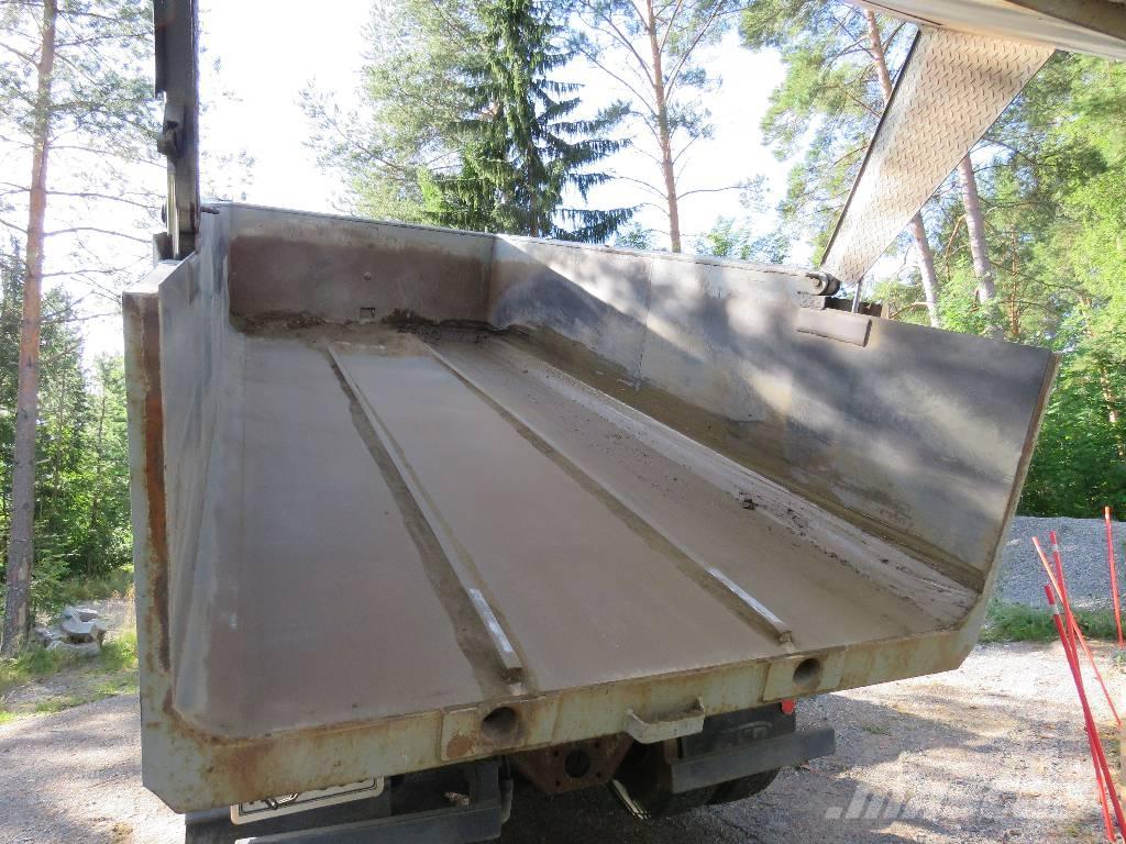 Sisu SR 300 Camion ribaltabili