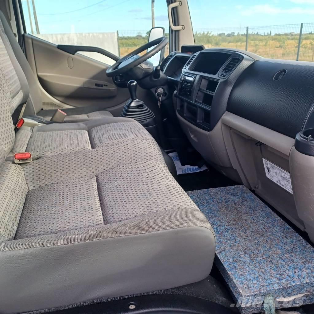 Nissan CABSTAR 35.11 Piattaforme autocarrate