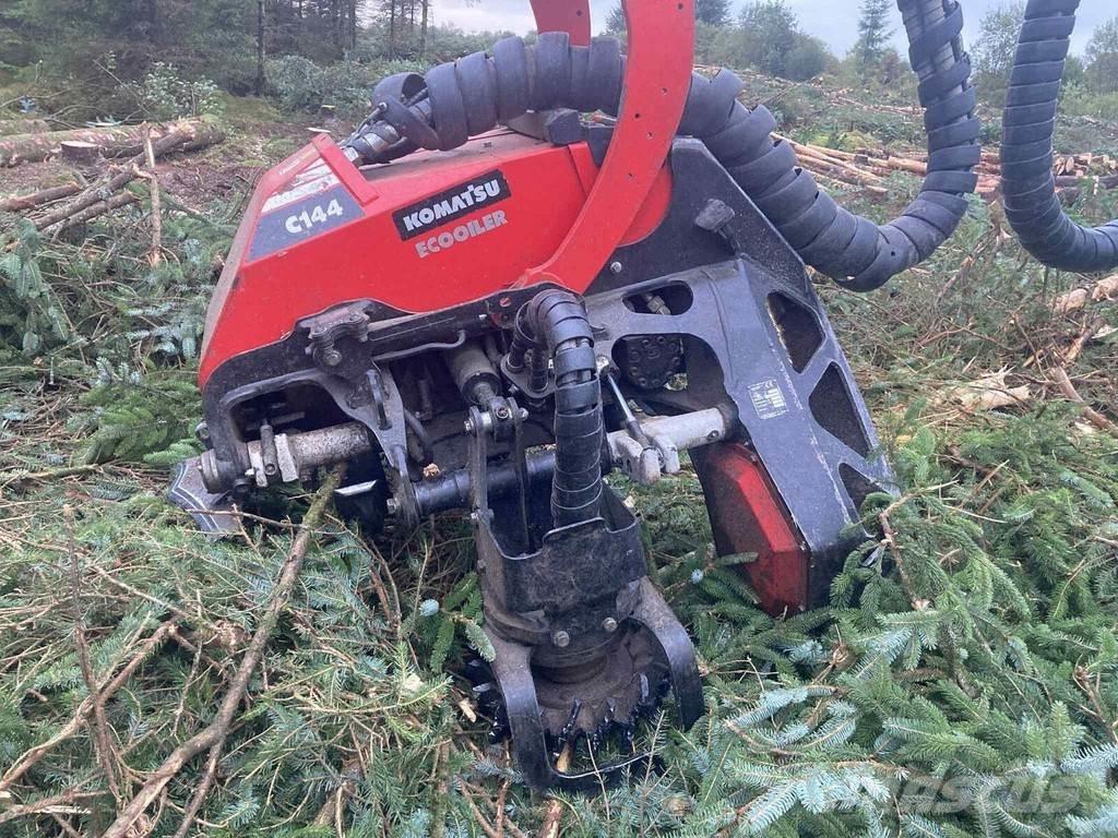 Komatsu 931XC Abbattitrici, Disboscatrici