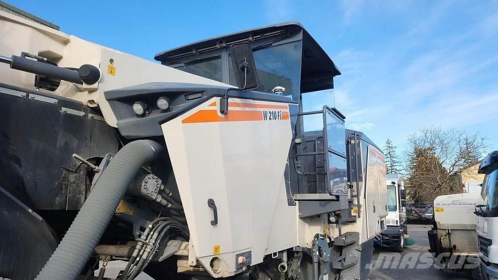 Wirtgen W210 FI Macchine per calcestruzzo e pietra