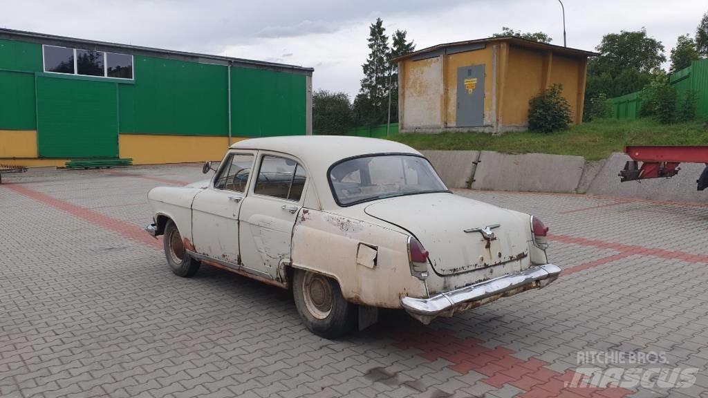  WOŁGA GAZ 21 Auto
