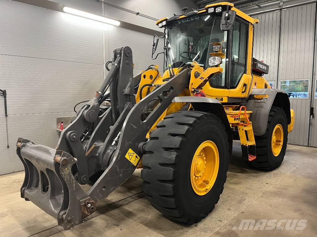 Volvo L 90 H / L90H Pale gommate