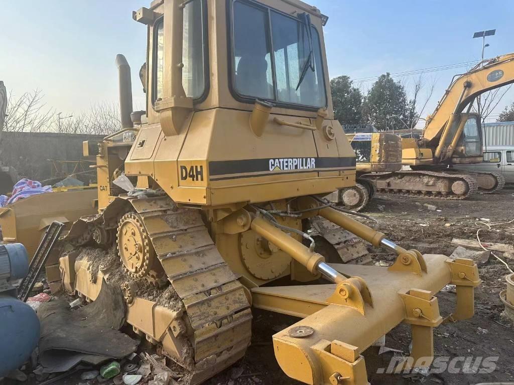 CAT D4H Dozer cingolati
