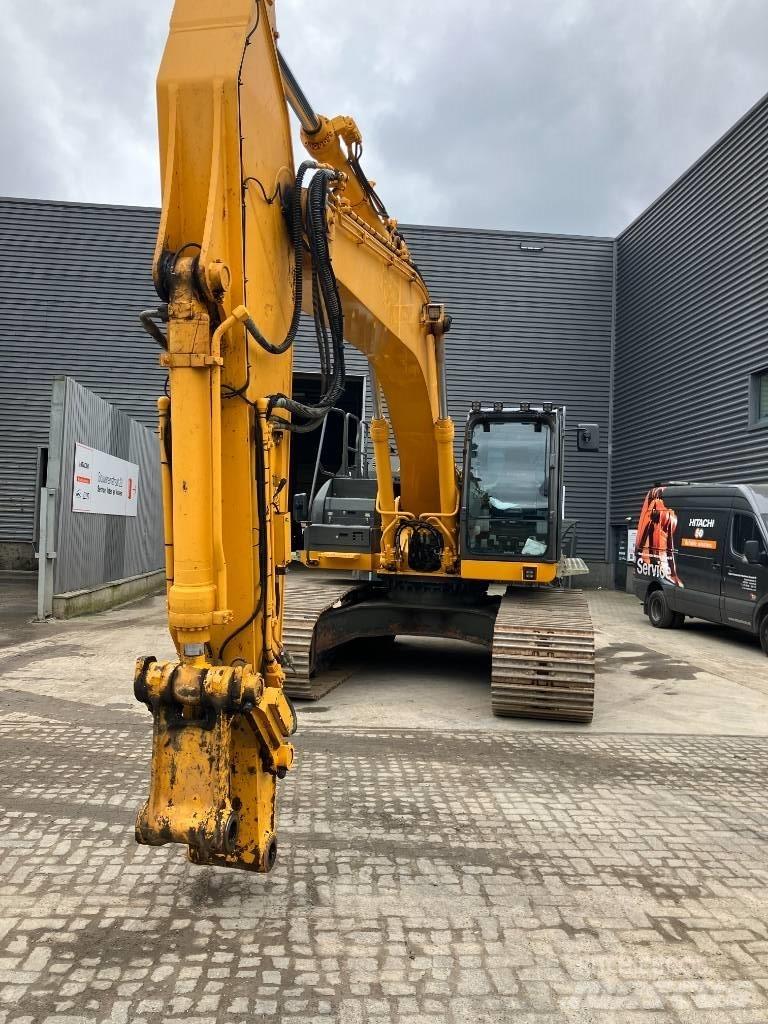 Hitachi ZX300 LC-6 Escavatori cingolati