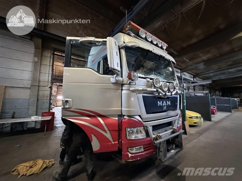 MAN TGX 35.540 Camion con gancio di sollevamento