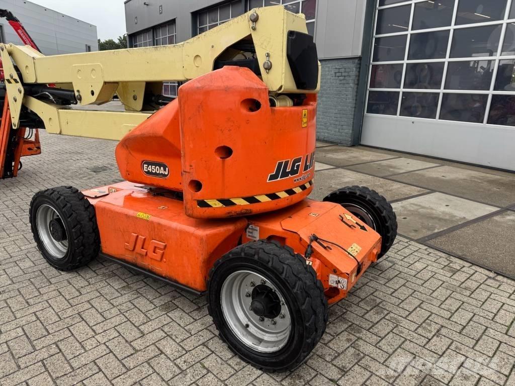 JLG E 450 AJ Piattaforme a braccio articolato