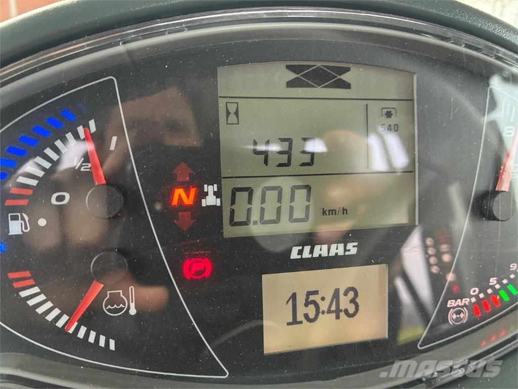 CLAAS Arion 660 Trattori