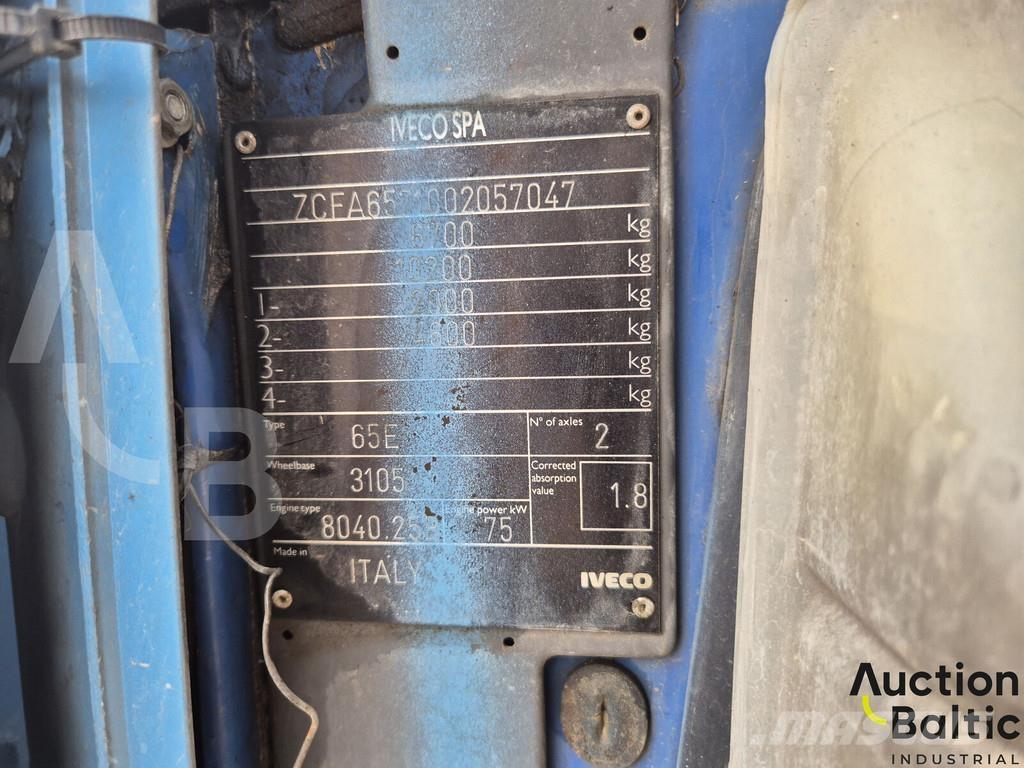 Iveco 65E10 Motrici centinate