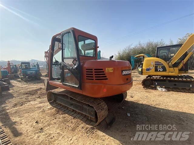 Doosan DH70-7 Escavatori cingolati