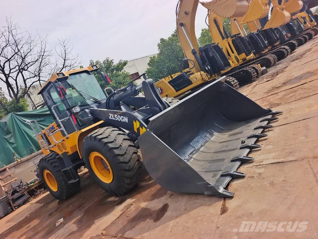 XCMG ZL50GN Pale gommate