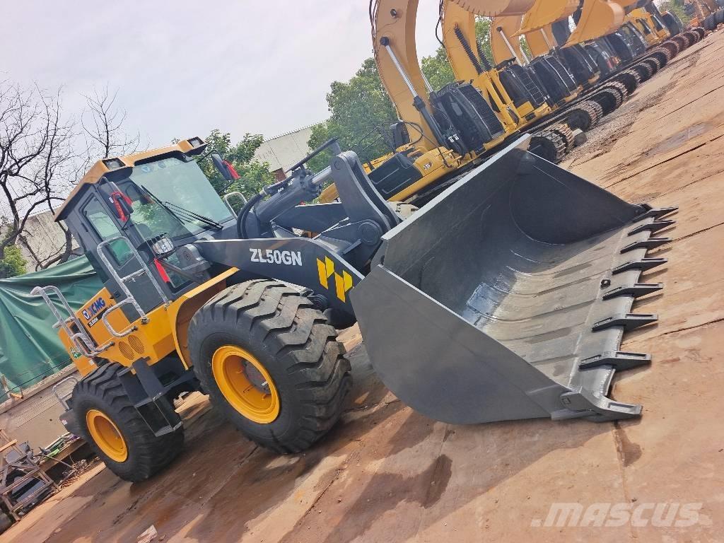 XCMG ZL50GN Pale gommate