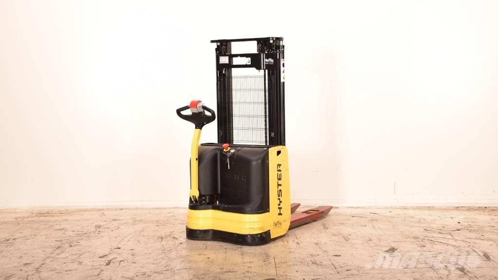 Hyster S 1.0-24 Transpallet uomo a terra