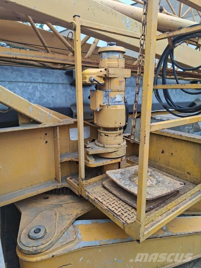 Potain HD 32 A Gru automontanti