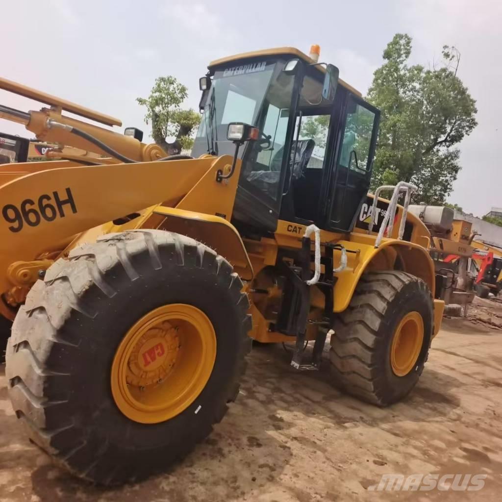 CAT 966 H Pale gommate