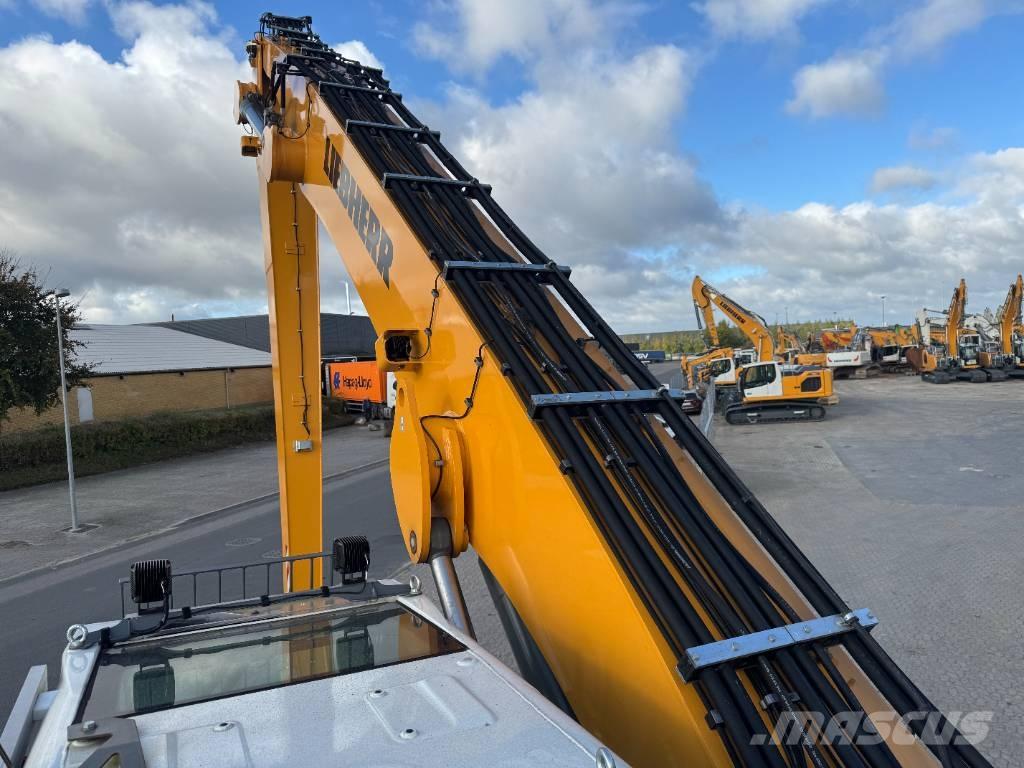 Liebherr LH40 Movimentazione rifiuti