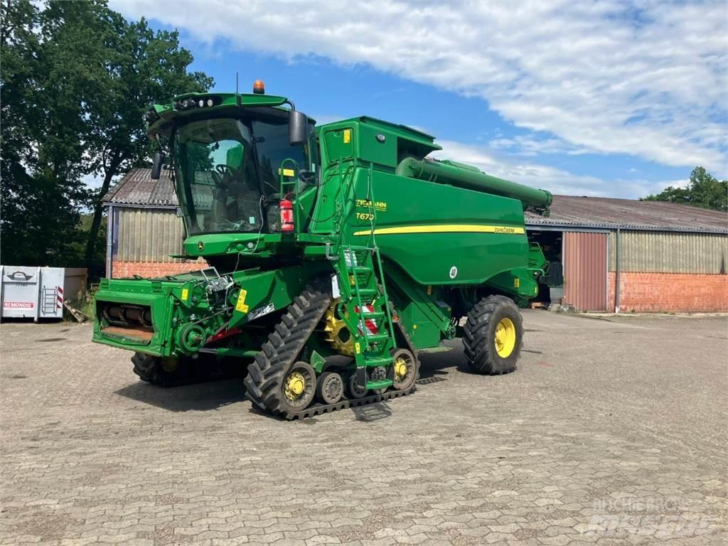 John Deere T670 Mietitrebbiatrici