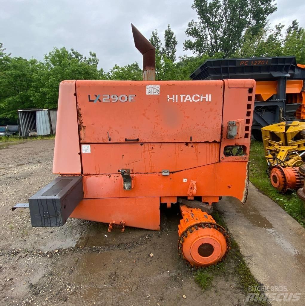 Hitachi LX 290 E Pale gommate