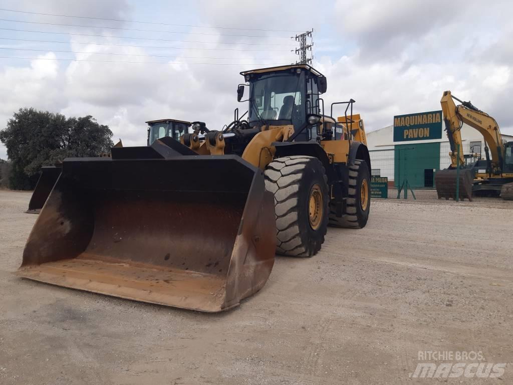 CAT 980M Pale gommate