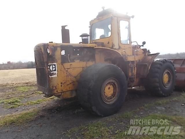 CAT 980B Pale gommate