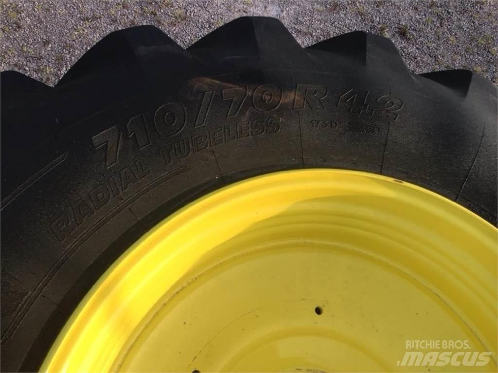 Michelin 710/70R42 Pneumatici, ruote e cerchioni