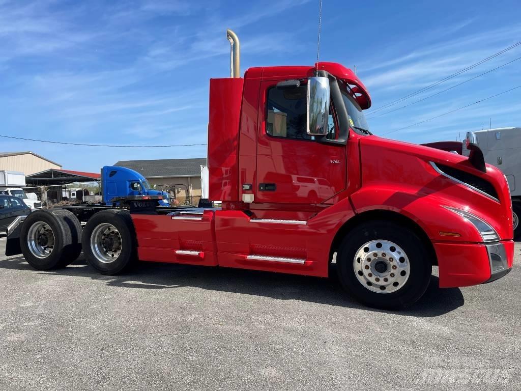 Volvo VNL64T300 Motrici e Trattori Stradali