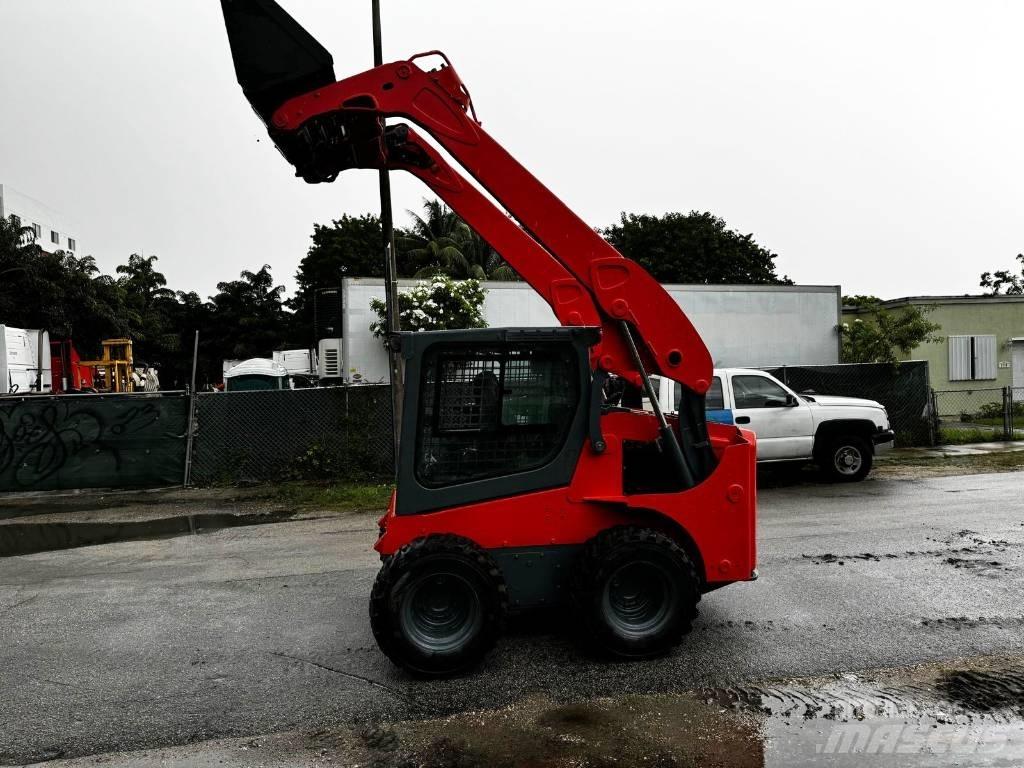 Kubota SSV 75 Mini Pale Gommate