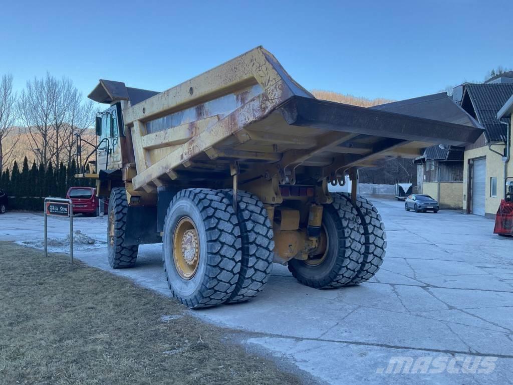 Komatsu HD405-6 Dumper a telaio rigido
