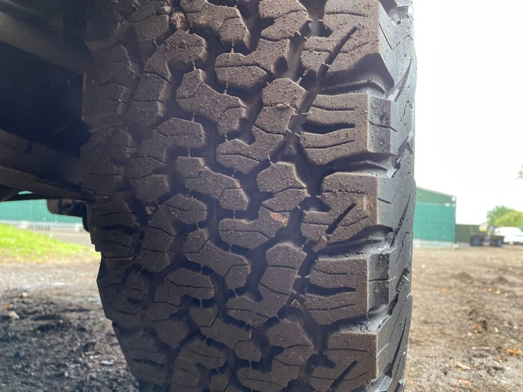 Nissan Navara Pick up/Fiancata ribaltabile