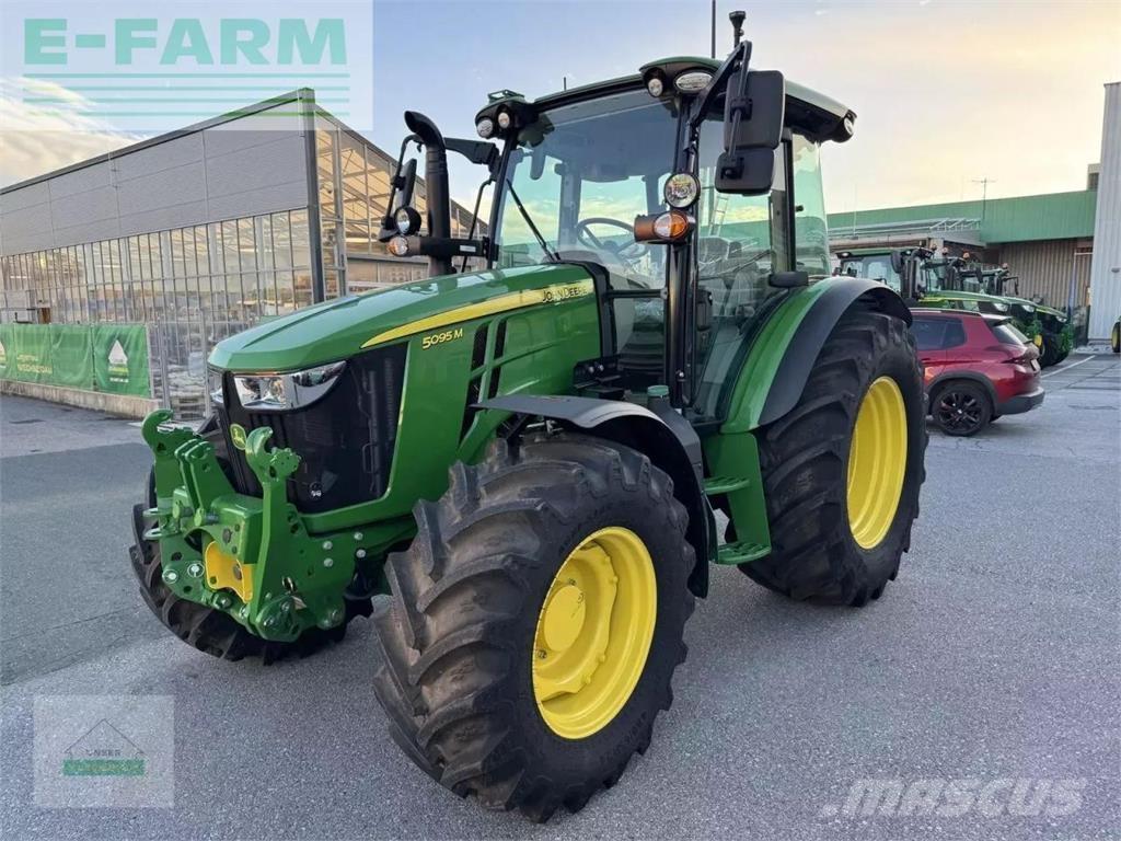 John Deere 5095 m Trattori