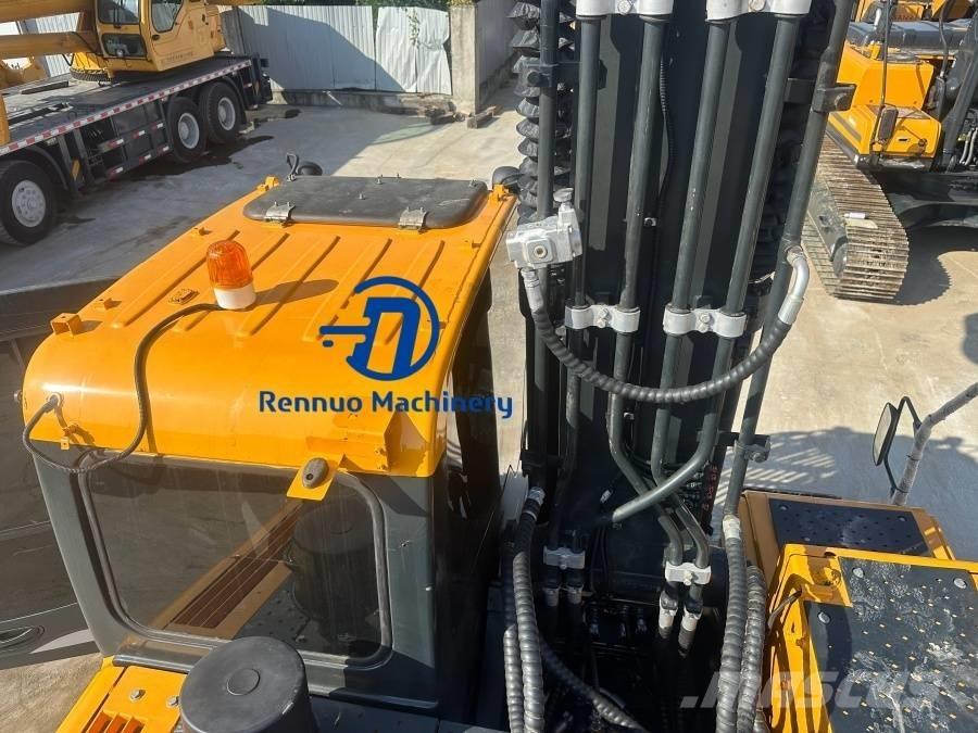 Hyundai R220LC-9S Escavatori cingolati