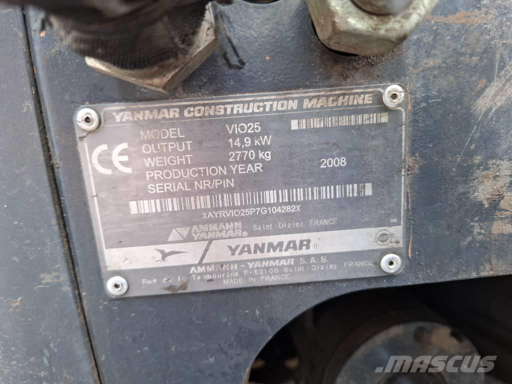 Yanmar ViO25 Miniescavatori