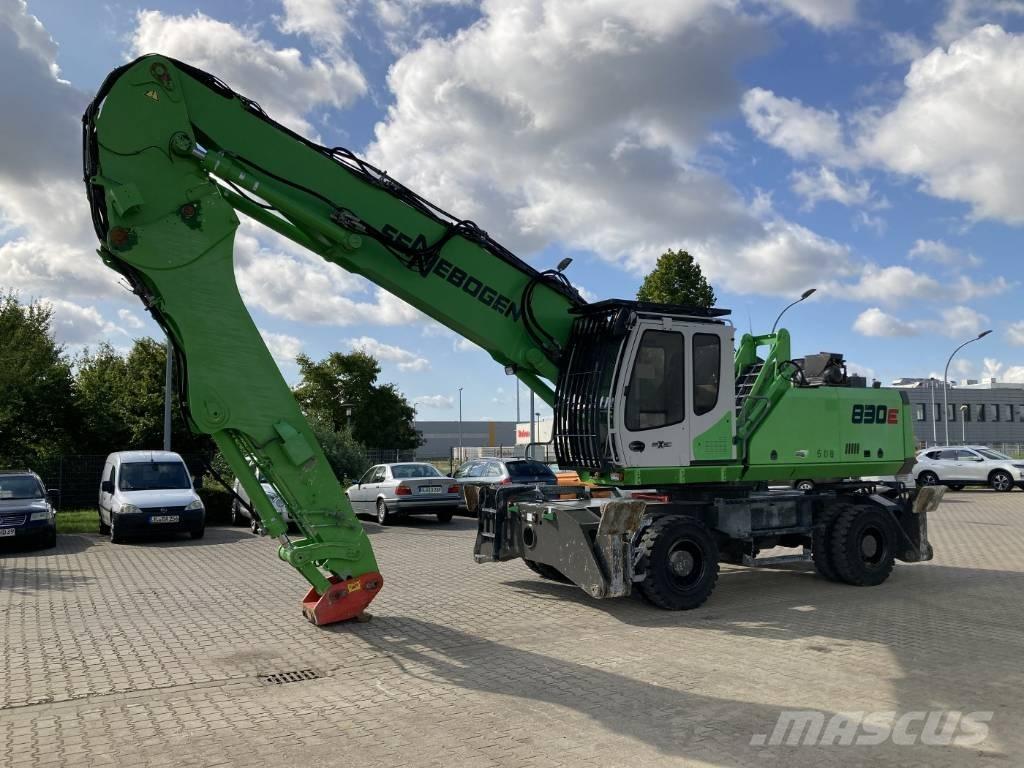 Sennebogen 830 M Movimentazione rifiuti