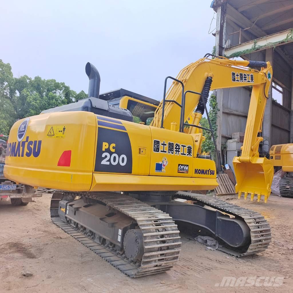 Komatsu PC 200 Escavatori cingolati