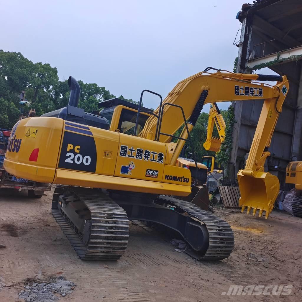 Komatsu PC 200 Escavatori cingolati