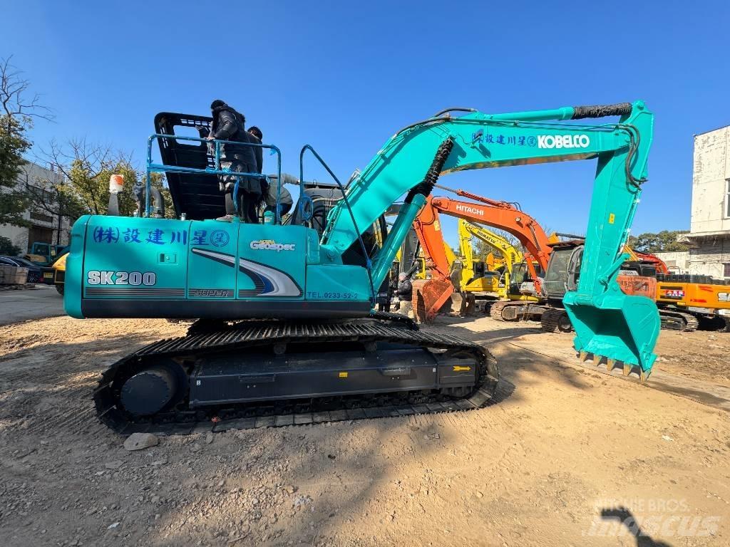 Kobelco SK 200-8 Escavatori cingolati