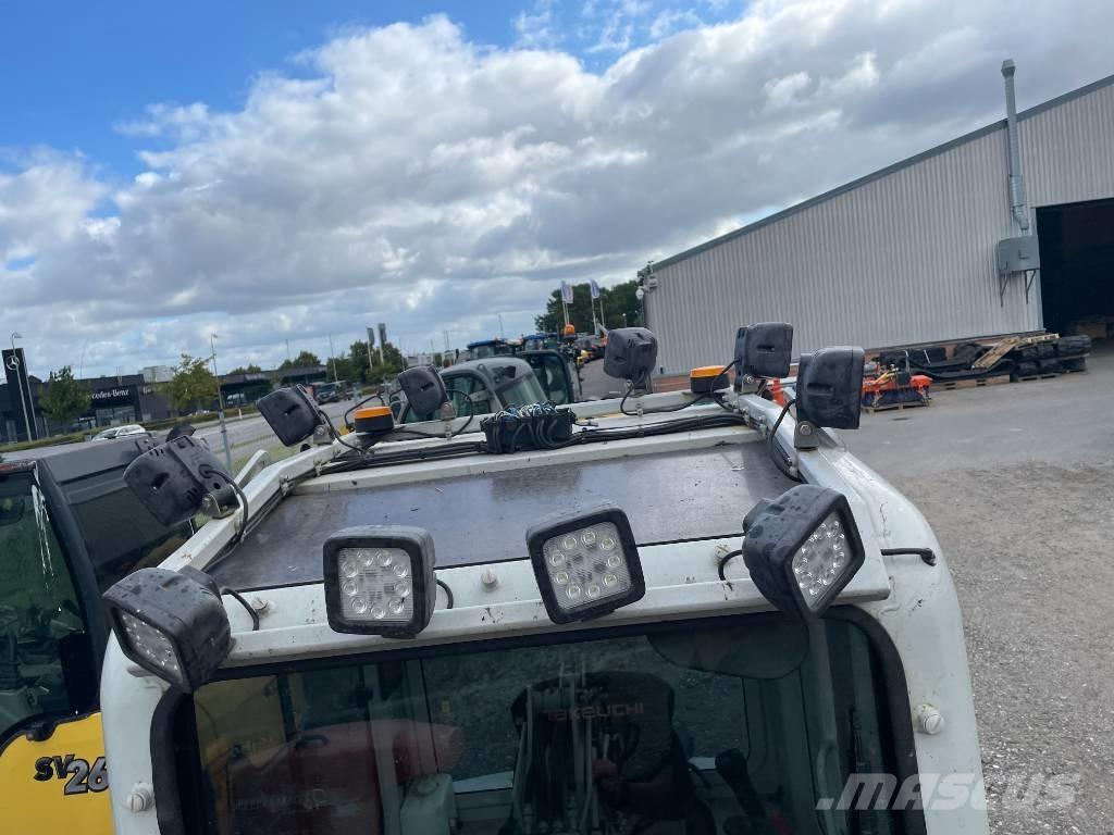 Takeuchi TB 225 Miniescavatori