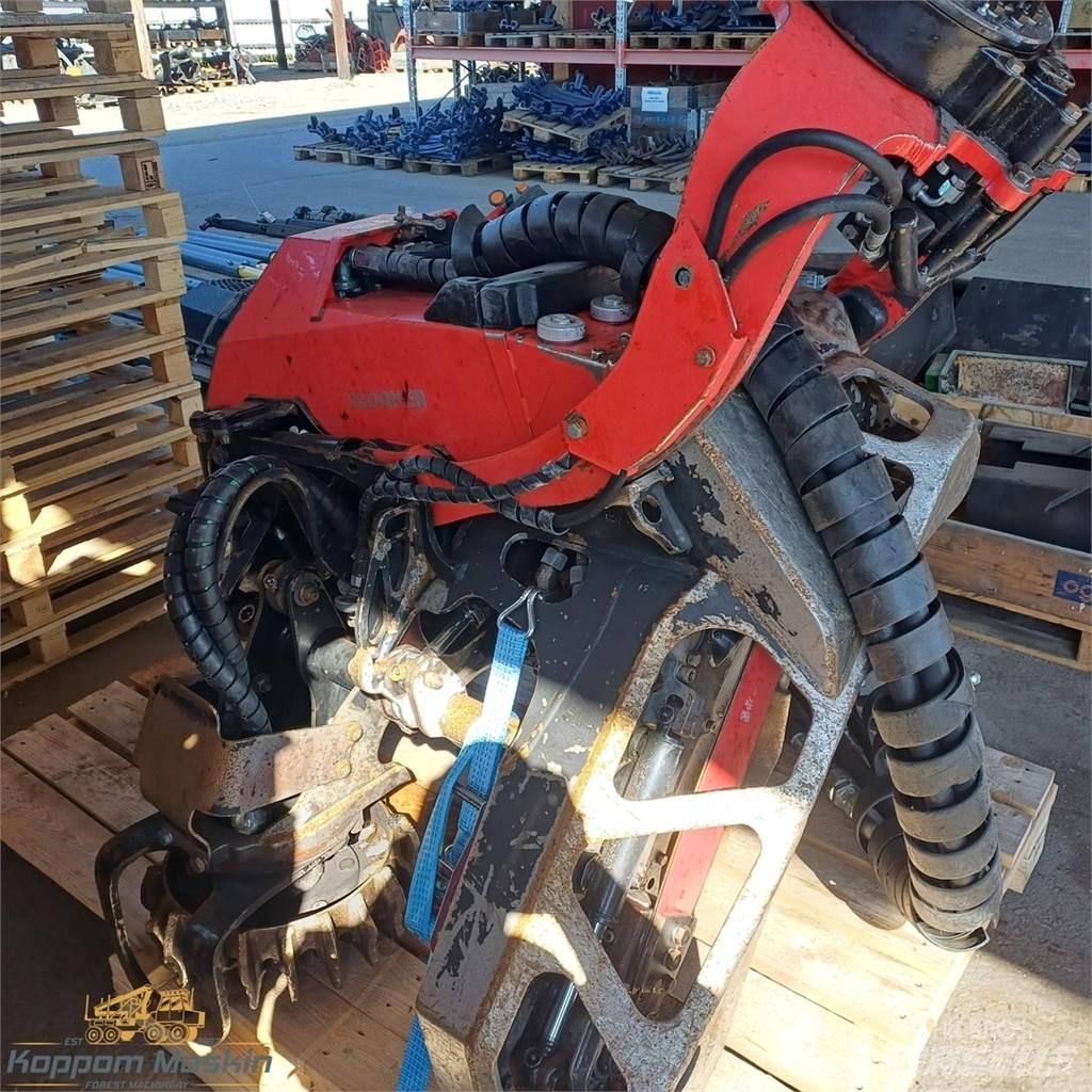 Komatsu C124 Decespugliatrici e trinciatrici idrauliche