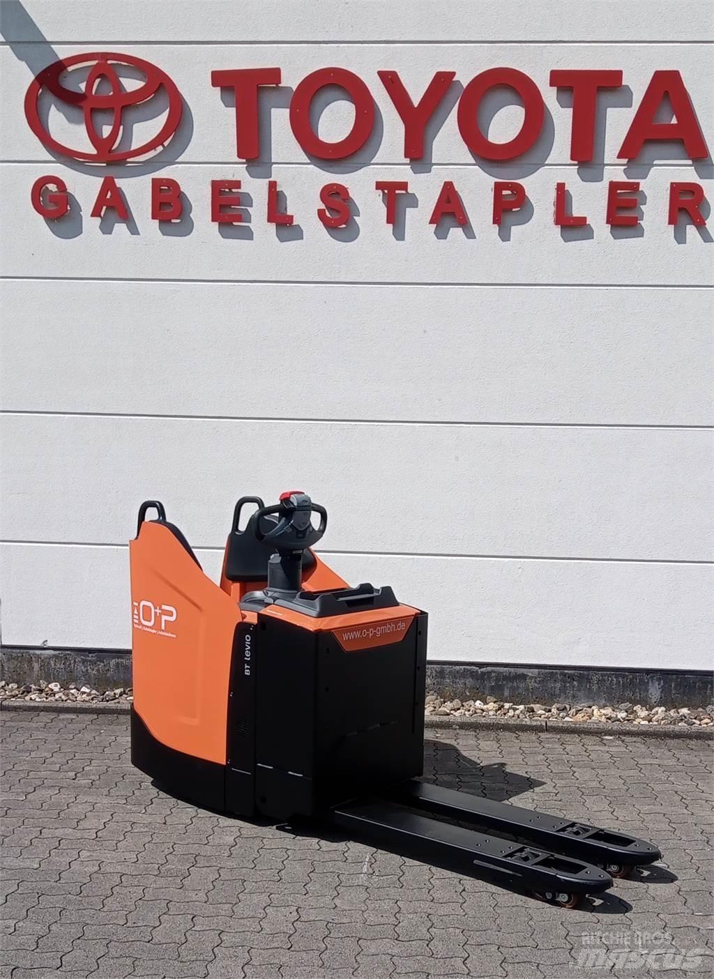 Toyota LPE 250 Transpallet manuale