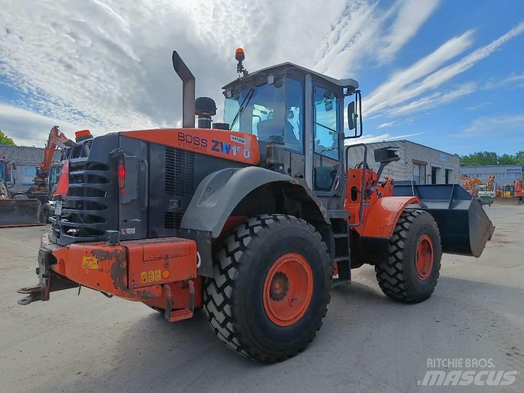 Hitachi ZW 180 Pale gommate